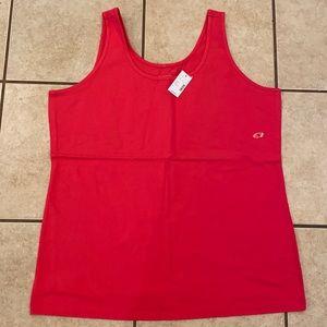 NWT!!  Maurices Plus Size 2X Scoop Neck Tank